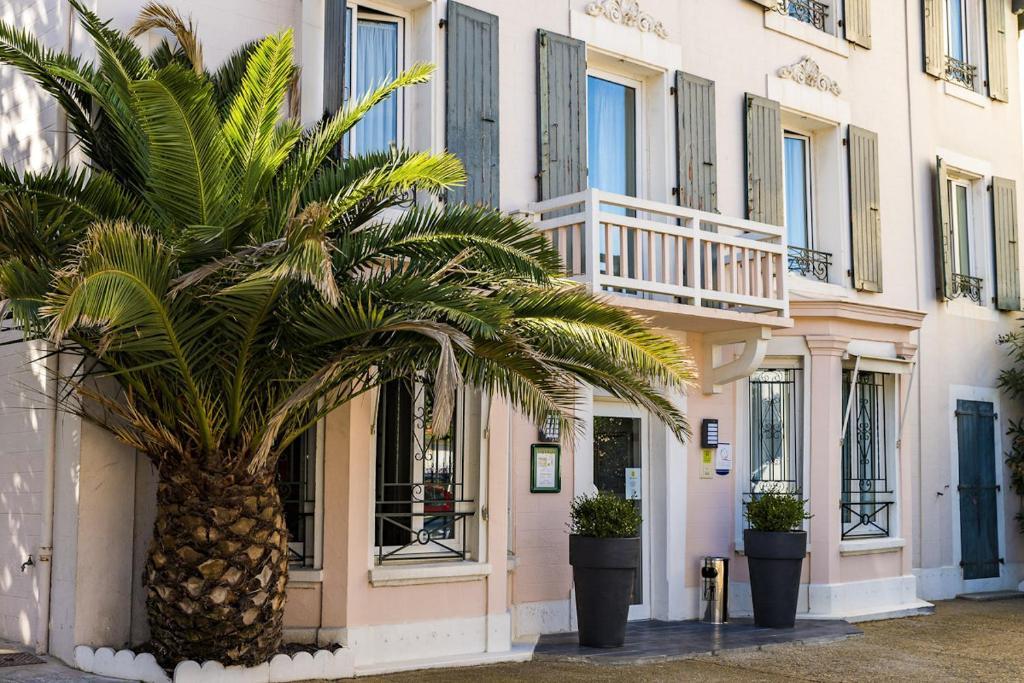 Val Flores Logis Hotel Biarritz