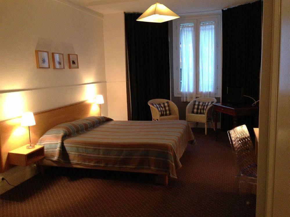 Val Flores Logis Hotel Biarritz